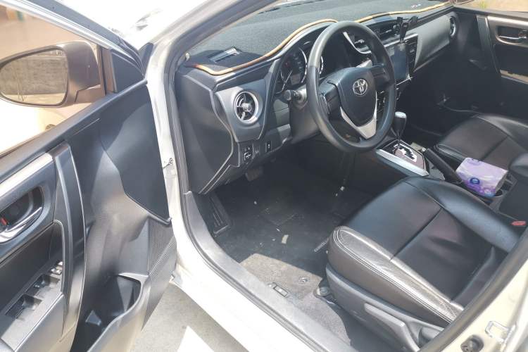 Used Toyota Corolla 2017 Revised Version 1.2T S-CVT GL Driver Seat