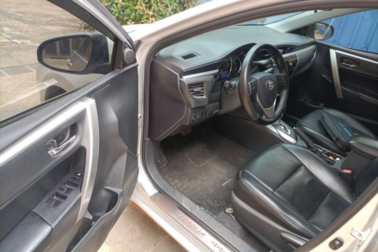 Used Toyota Corolla 2017 Revised Version 1.6L S-CVT GL Driver Seat