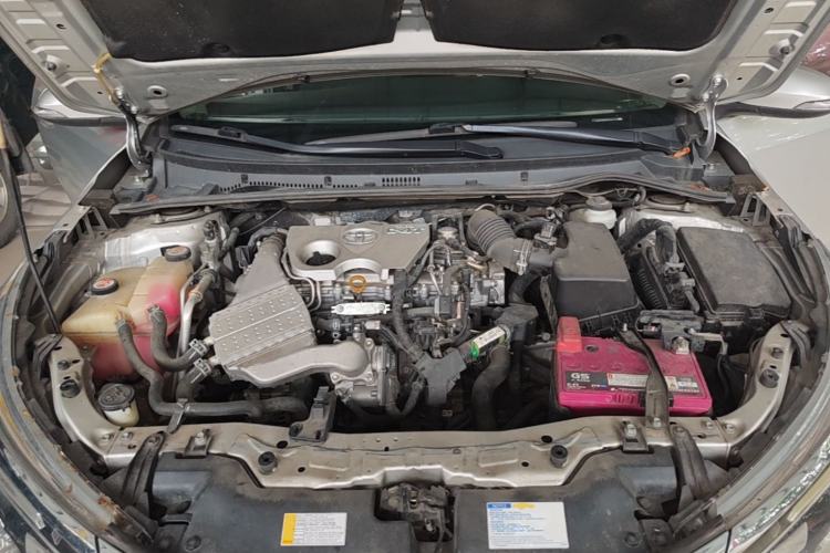 Used Toyota Corolla 2017 Revised Version 1.2T S-CVT GL Engine Bay