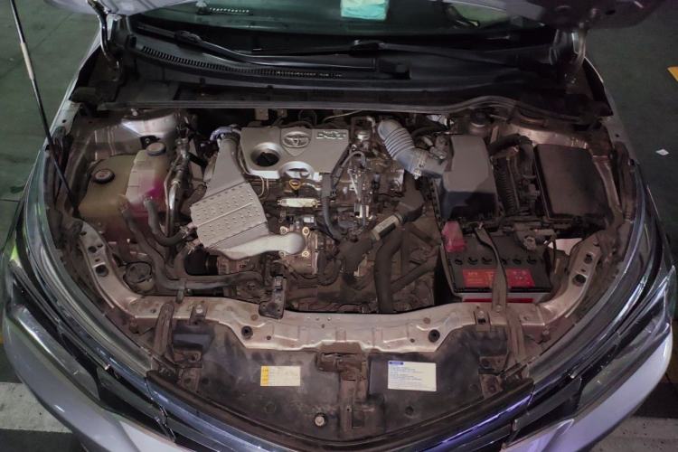 Used Toyota Corolla 2017 Revised Version 1.2T S-CVT GL Engine Bay