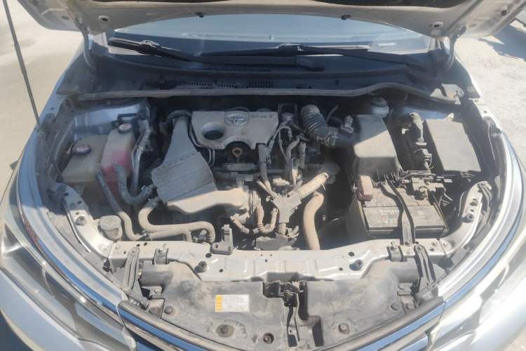 Used Toyota Corolla 2017 Revised Version 1.2T S-CVT GL-i Engine Bay