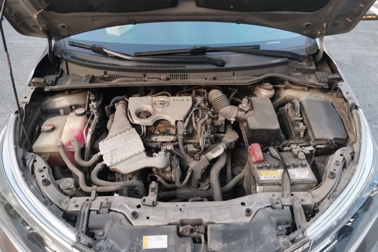 Used Toyota Corolla 2017 Revised Version 1.2T S-CVT GL Engine Bay