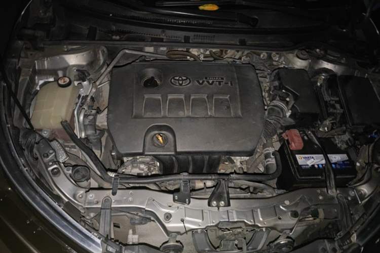 Used Toyota Corolla 2017 Revised Version 1.6L S-CVT GL Engine Bay