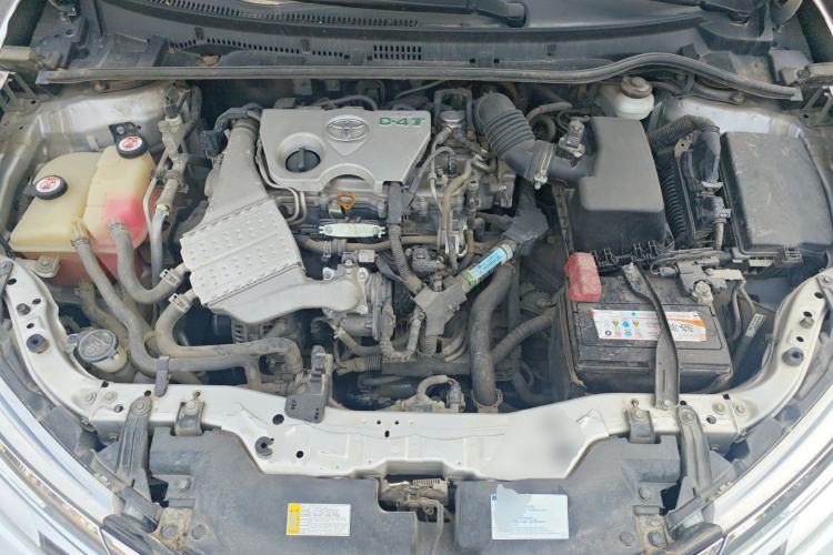 Used Toyota Corolla 2017 Revised Version 1.2T S-CVT GL Engine Bay