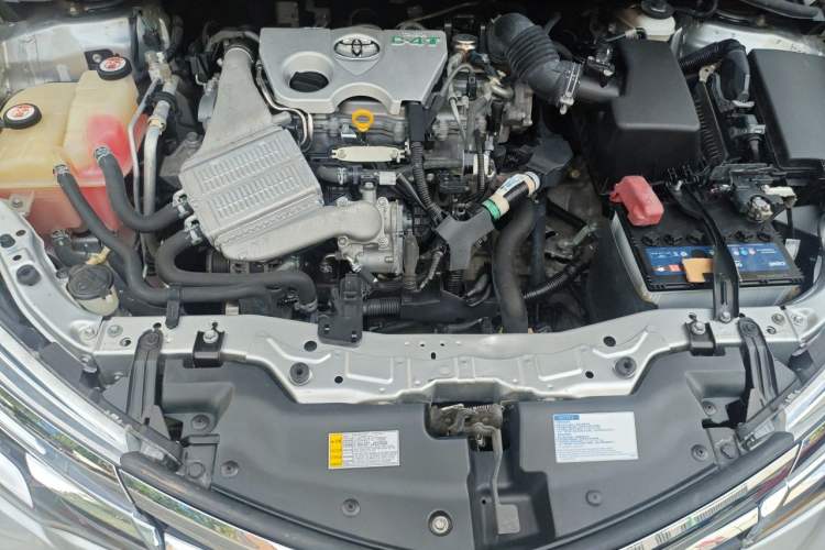Used Toyota Corolla 2017 Revised Version 1.2T S-CVT GL-i Engine Bay