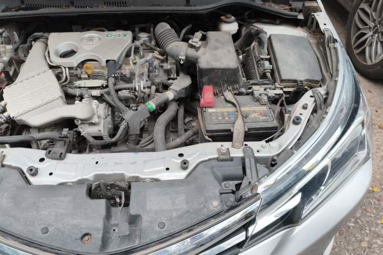 Used Toyota Corolla 2017 Revised Version 1.2T S-CVT GL Engine Bay Left