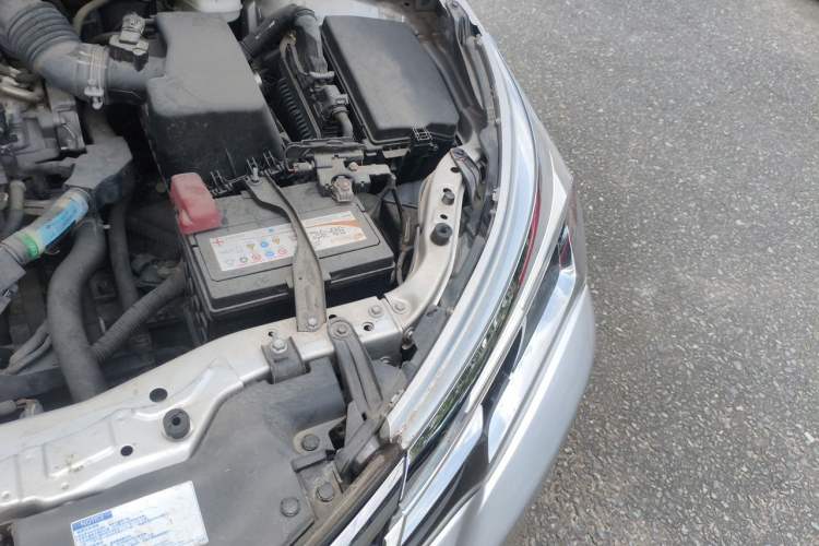 Used Toyota Corolla 2017 Revised Version 1.2T S-CVT GL Engine Bay Left