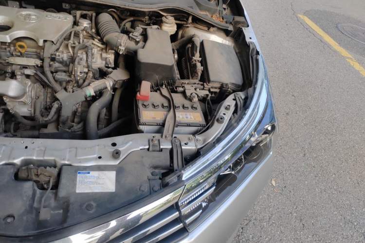 Used Toyota Corolla 2017 1.2T CVT GL Engine Bay Left