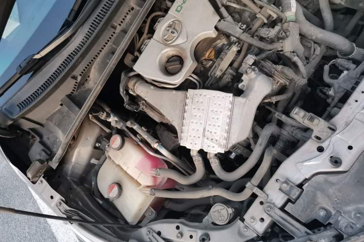 Used Toyota Corolla 2017 Revised Version 1.2T S-CVT GL Engine Bay Left