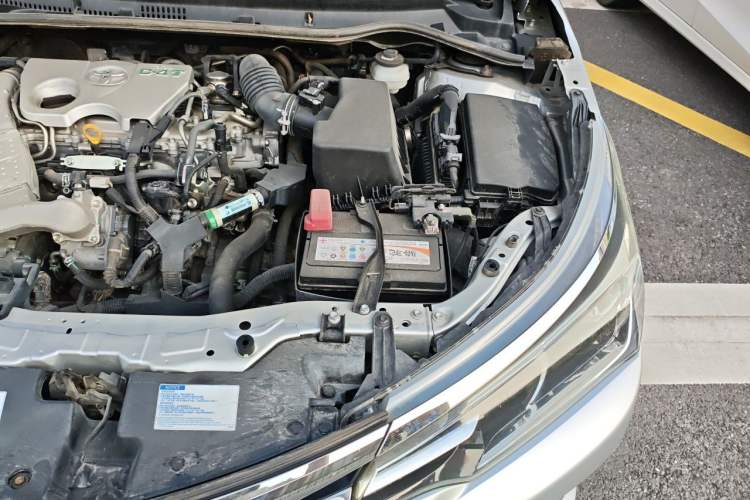 Used Toyota Corolla 2017 Revised Version 1.2T S-CVT GL Engine Bay Left
