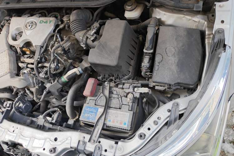 Used Toyota Corolla 2017 1.2T CVT GL Engine Bay Left
