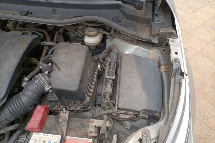 Used Toyota Corolla 2017 Revised Version 1.6L S-CVT GL Engine Bay Left