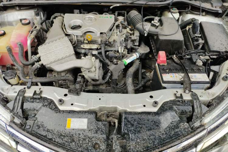Used Toyota Corolla 2017 Revised Version 1.2T S-CVT GL Engine Bay