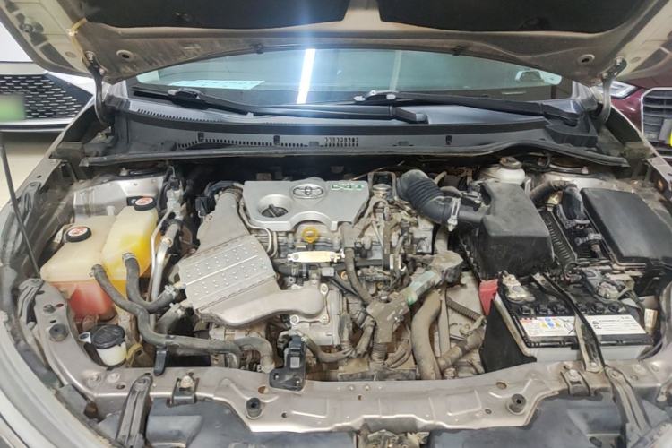 Used Toyota Corolla 2017 Revised Version 1.2T S-CVT GL-i Engine Bay