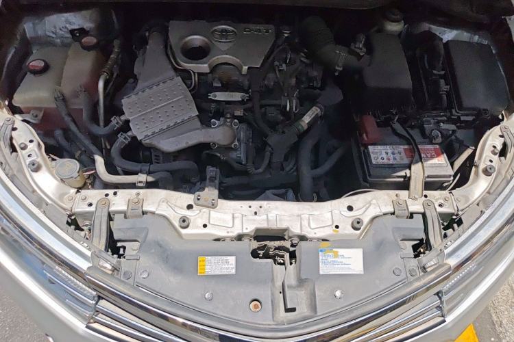 Used Toyota Corolla 2017 1.2T CVT GL Engine Bay