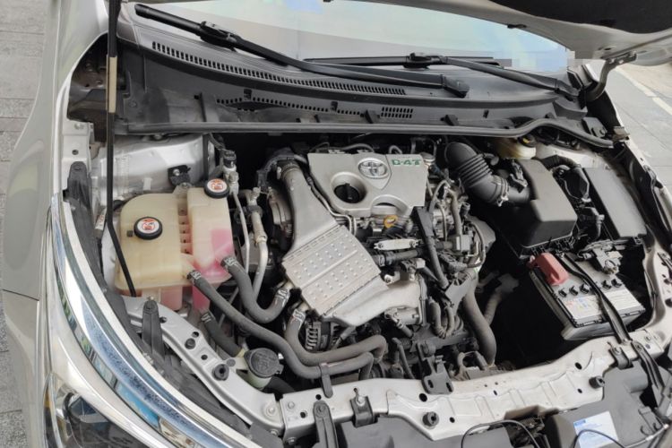 Used Toyota Corolla 2017 Revised Version 1.2T S-CVT GL Engine Bay Right