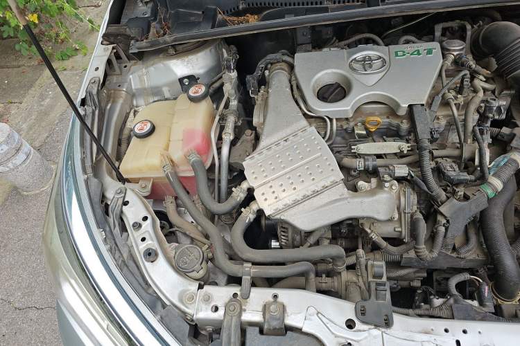 Used Toyota Corolla 2017 Revised Version 1.2T S-CVT GL Engine Bay Right