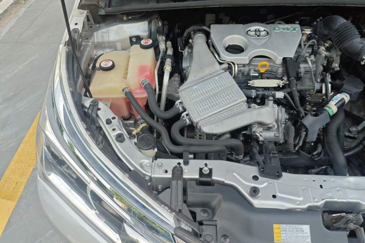 Used Toyota Corolla 2017 Revised Version 1.2T S-CVT GL-i Engine Bay Right