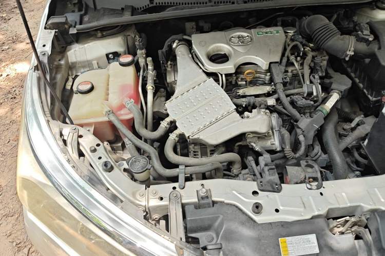 Used Toyota Corolla 2017 1.2T CVT GL Engine Bay Right