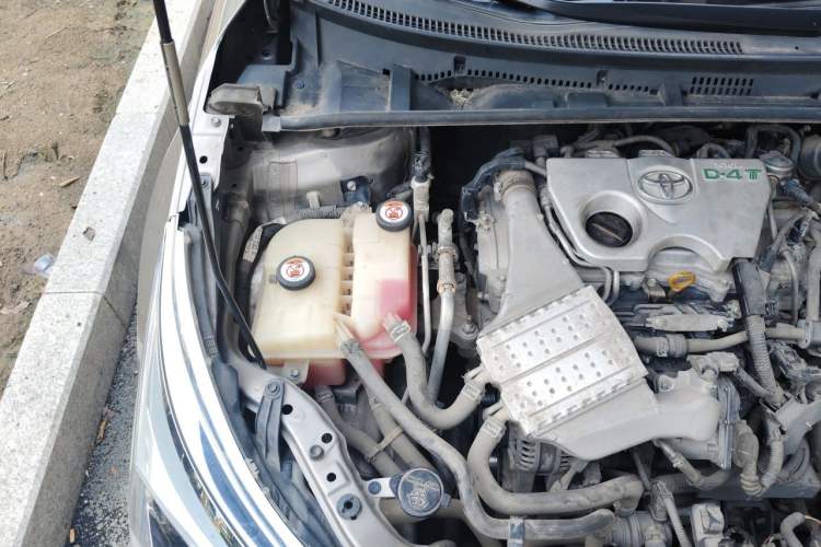 Used Toyota Corolla 2017 Revised Version 1.2T S-CVT GL Engine Bay Right