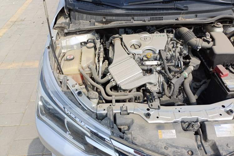 Used Toyota Corolla 2017 Revised Version 1.2T S-CVT GL-i Engine Bay Right
