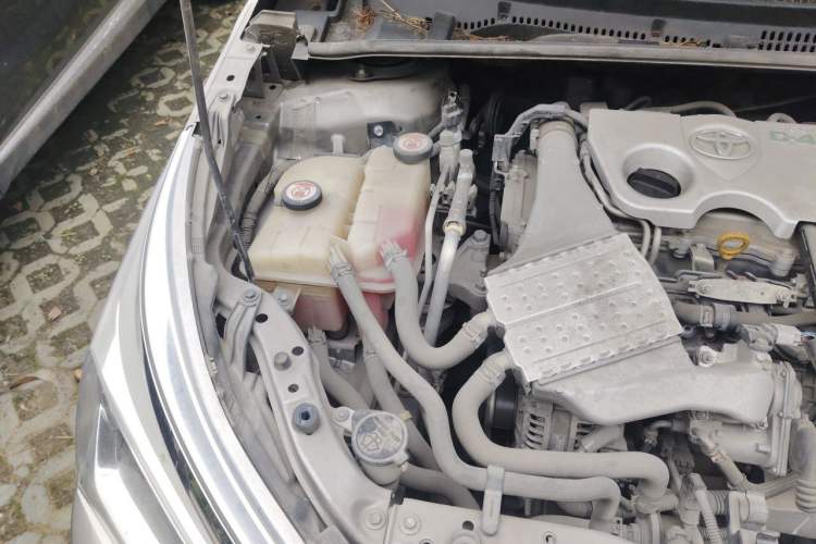 Used Toyota Corolla 2017 Revised Version 1.2T S-CVT GL-i Engine Bay Right