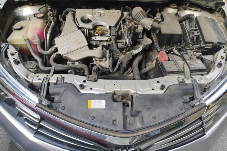 Used Toyota Corolla 2017 1.2T CVT GL Engine Bay