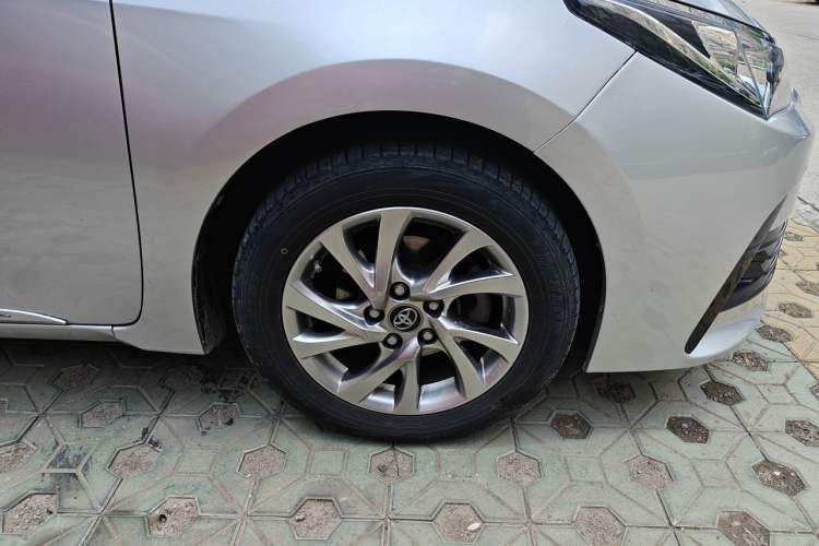 Used Toyota Corolla 2017 Revised Version 1.2T S-CVT GL-i Leather Edition Exterior 1