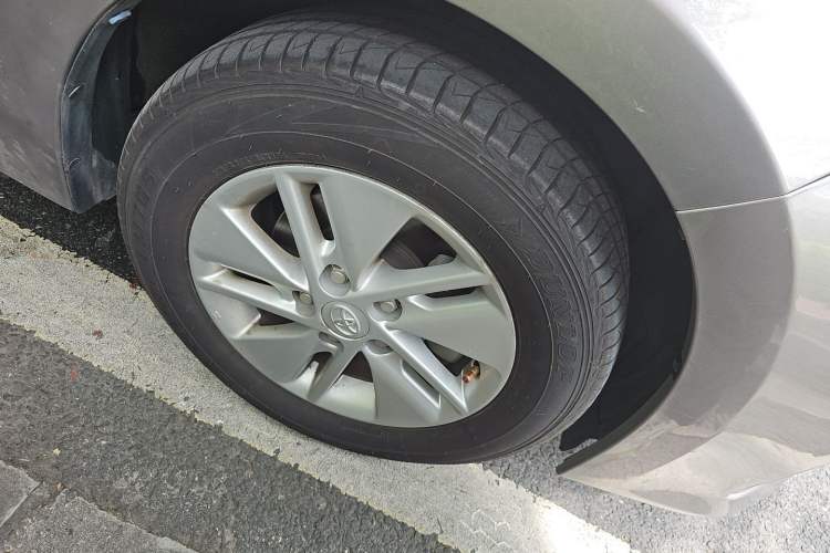 Used Toyota Corolla 2017 1.6L CVT GL Exterior 1