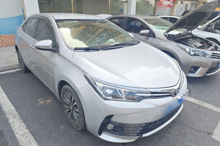 Used Toyota Corolla 2017 Revised Version 1.2T S-CVT GL Exterior 1