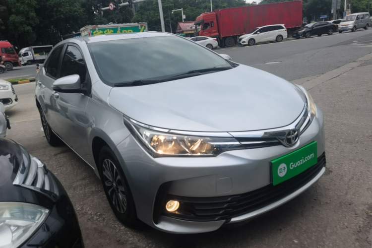Used Toyota Corolla 2017 Revised Version 1.2T S-CVT GL Exterior 1
