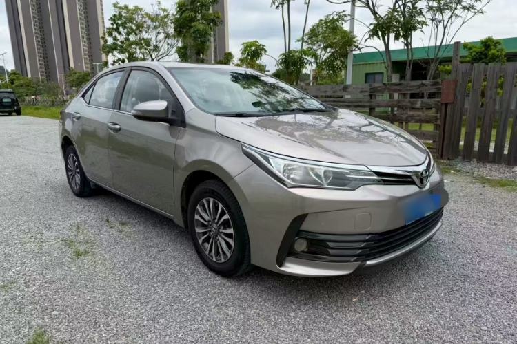 Used Toyota Corolla 2017 Revised Version 1.2T S-CVT GL Exterior 2