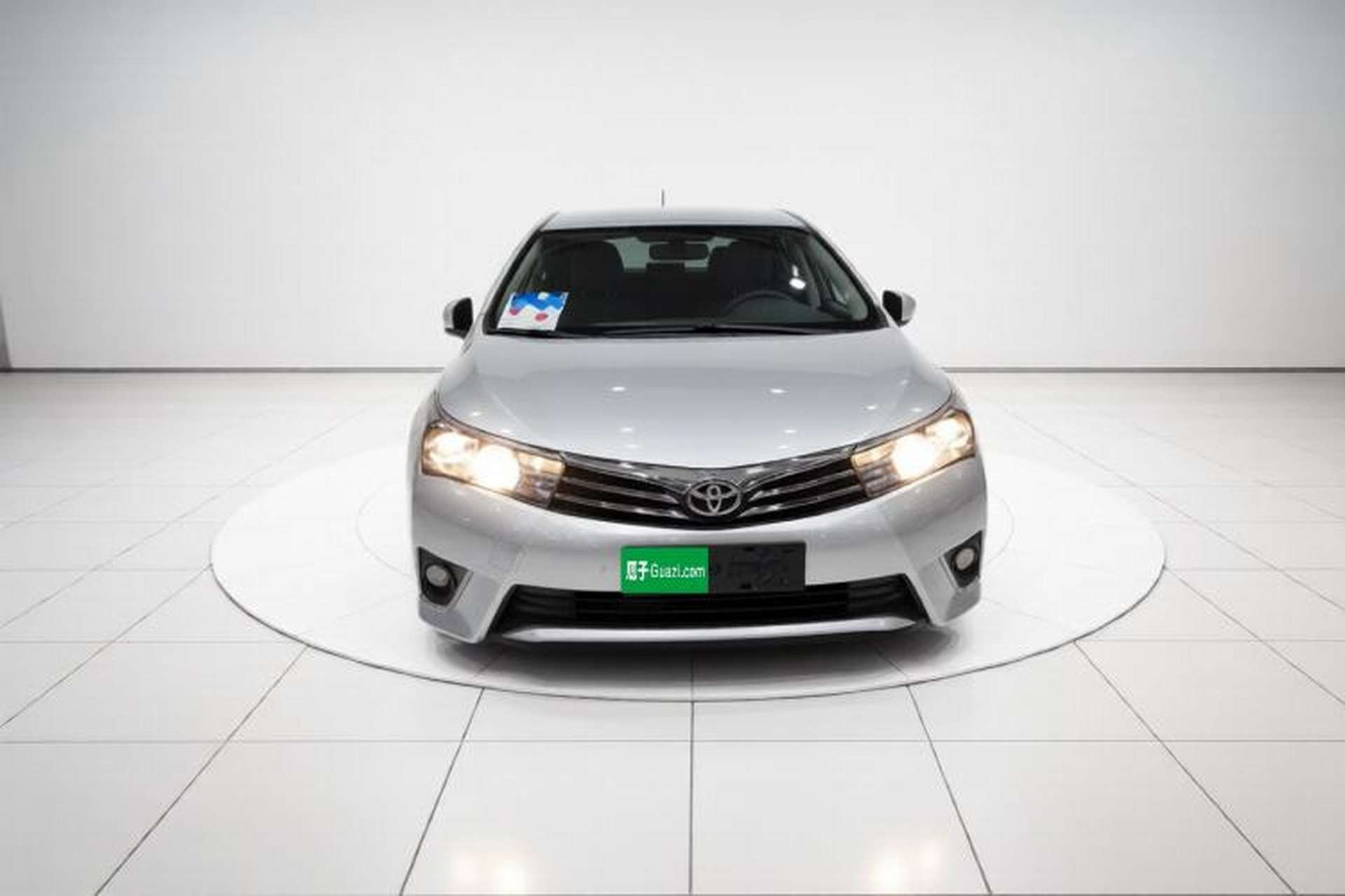 Used Toyota Corolla 2017 Revised Version 1.6L S-CVT GL Exterior 2