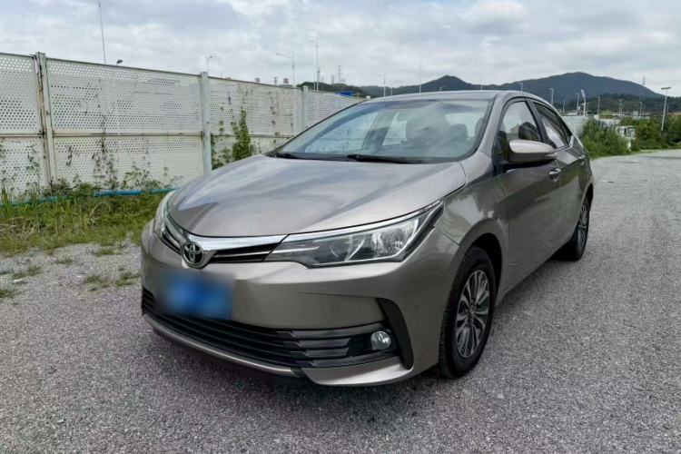 Used Toyota Corolla 2017 Revised Version 1.2T S-CVT GL Exterior 3