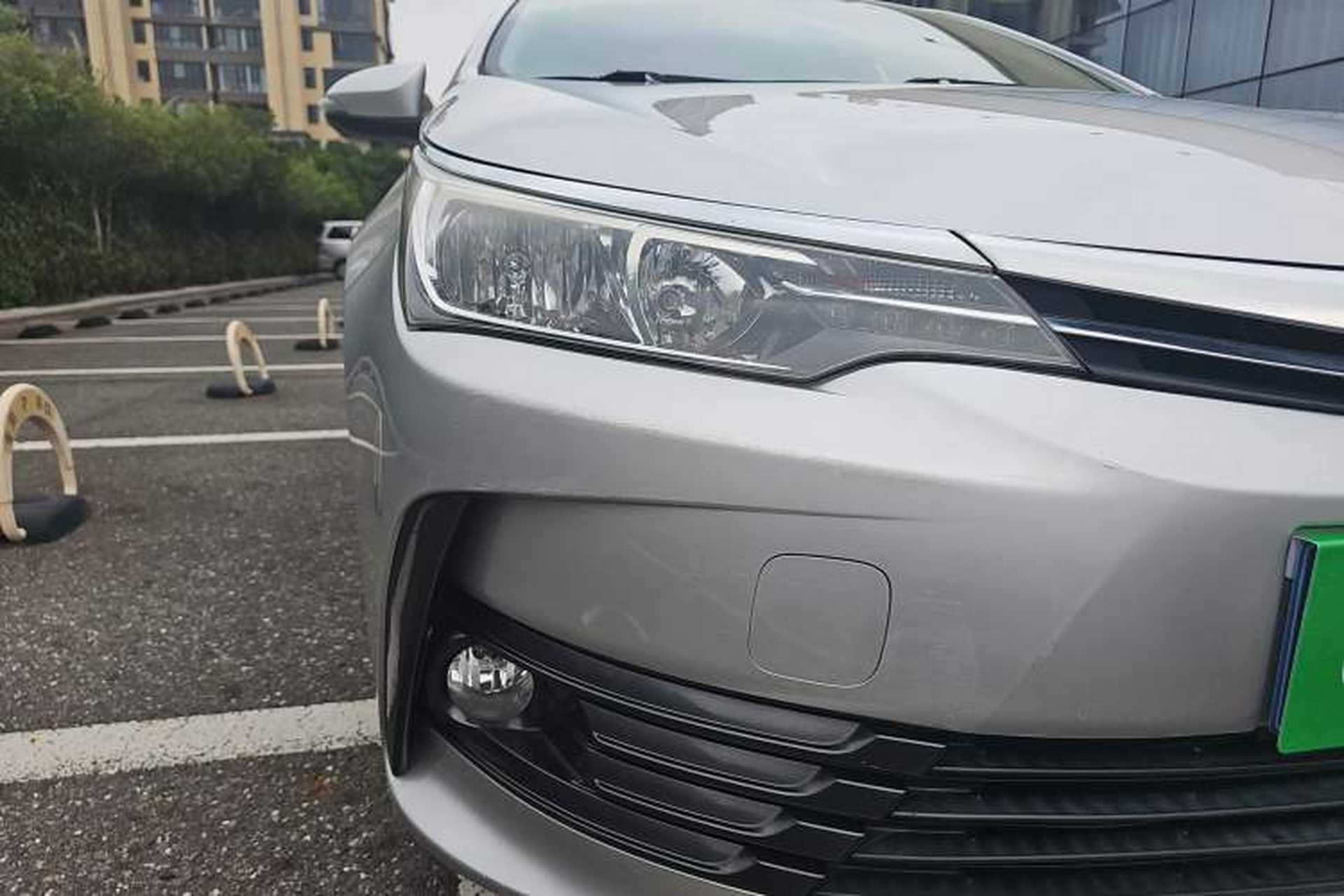 Used Toyota Corolla 2017 Revised Version 1.2T S-CVT GL Exterior 3