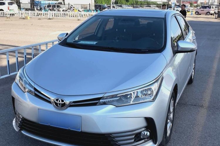 Used Toyota Corolla 2017 Revised Version 1.2T S-CVT GL-i Leather Edition Exterior 5