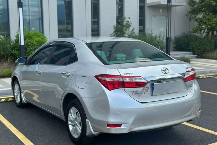 Used Toyota Corolla 2017 1.2T CVT GL Exterior 5
