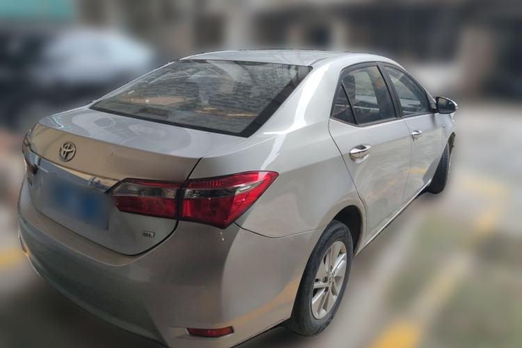Used Toyota Corolla 2017 Revised Version 1.6L S-CVT GL Exterior 5