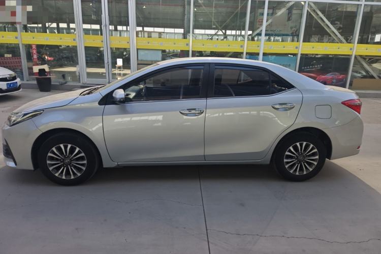 Used Toyota Corolla 2017 Revised Version 1.2T S-CVT GL Exterior 6