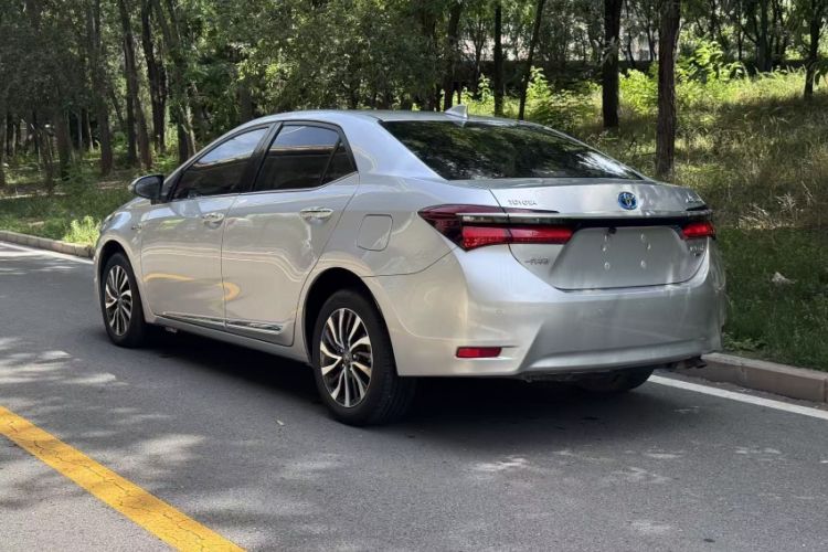 Used Toyota Corolla 2017 Revised Dual-Engine 1.8L E-CVT Elite Edition Exterior 7