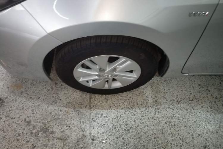 Used Toyota Corolla 2017 Revised Version 1.6L S-CVT GL Exterior 7