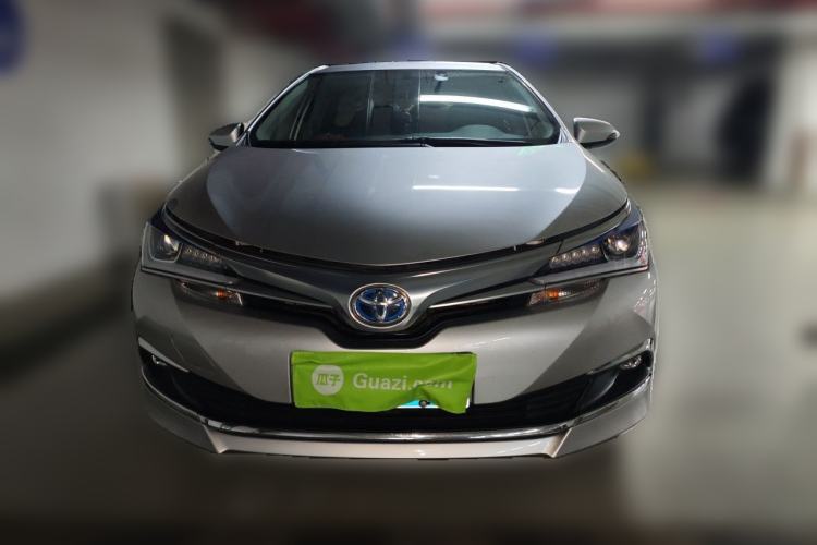 Used Toyota Corolla 2017 Revised Dual-Engine 1.8L E-CVT Luxury Edition Front