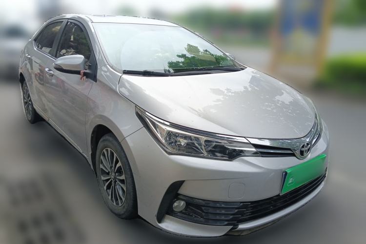 Used Toyota Corolla 2017 Revised Version 1.2T S-CVT GL-i Front Right 45 Deg