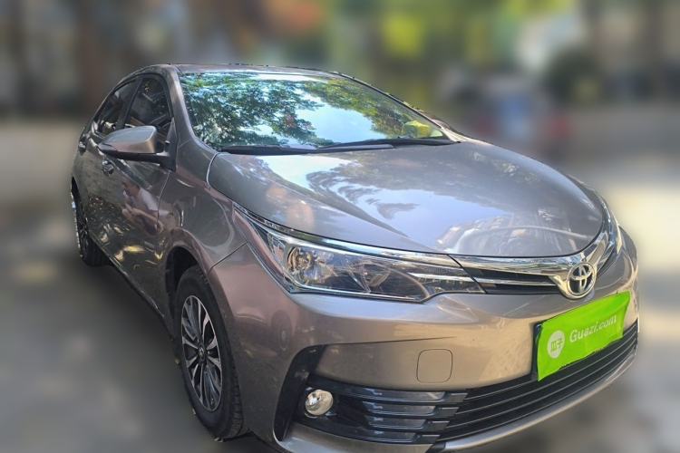 Used Toyota Corolla 2017 Revised Version 1.2T S-CVT GL-i Front Right 45 Deg
