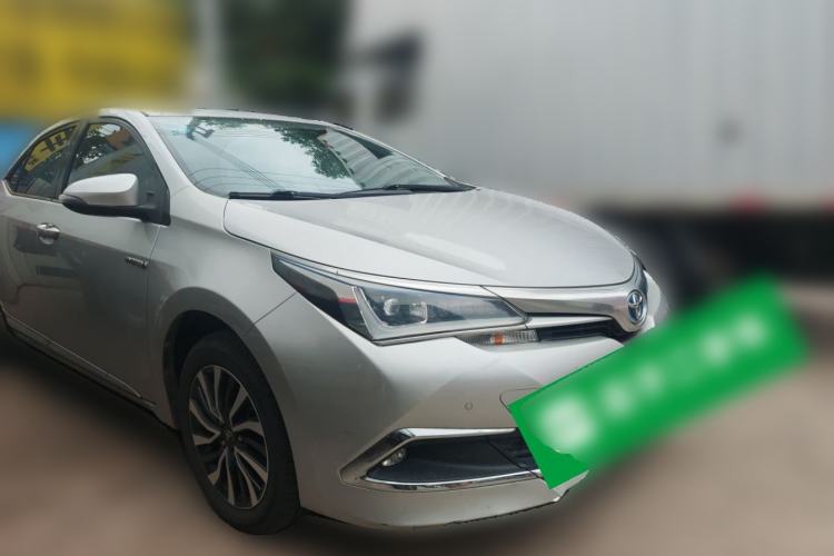 Used Toyota Corolla 2017 Revised Dual-Engine 1.8L E-CVT Elite Edition Front Right 45 Deg