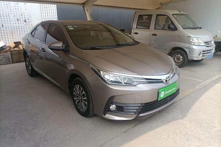 Used Toyota Corolla 2017 Revised Version 1.2T S-CVT GL-i Front Right 45 Deg