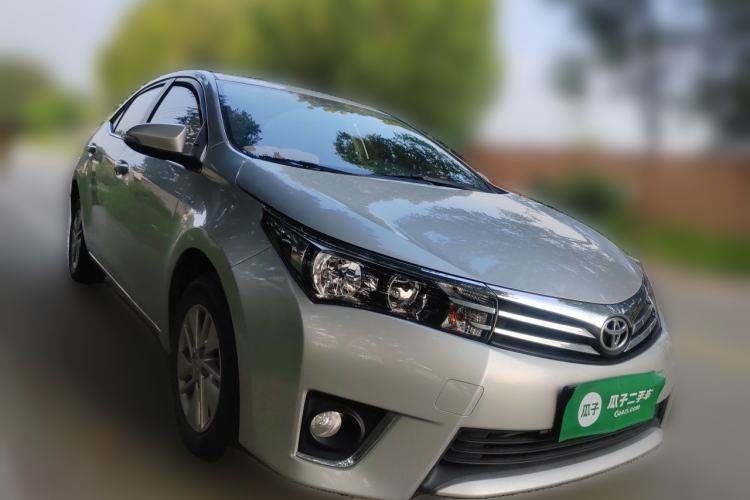 Used Toyota Corolla 2017 1.2T CVT GL Front Right 45 Deg