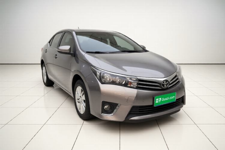 Used Toyota Corolla 2017 Revised Version 1.2T S-CVT GL Front Right 45 Deg