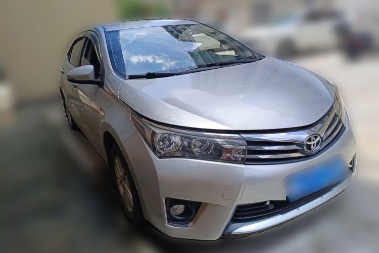 Used Toyota Corolla 2017 Revised Version 1.6L S-CVT GL Front Right 45 Deg