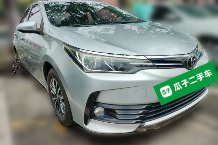 Used Toyota Corolla 2017 Revised Version 1.2T S-CVT GL Front Right 45 Deg